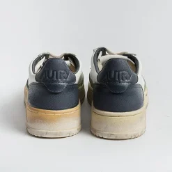 AUTRY - Collezione donna Sneakers*Autry - Avlw Sv18- Sneakers Low Wom Leat - Green Blue - Vintage Edition