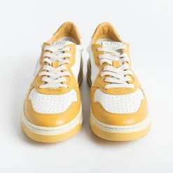 AUTRY - Collezione uomo Sneakers*Autry Sneakers Aulm Wb12 - Low Man All Leat - White/Ocher Rooster