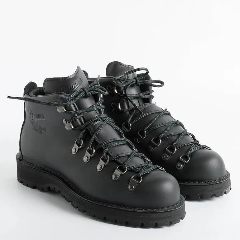 Danner - Collezione Uomo Hiking Boots*Danner -Hiking Boot 31530 - Mountain Light - Black