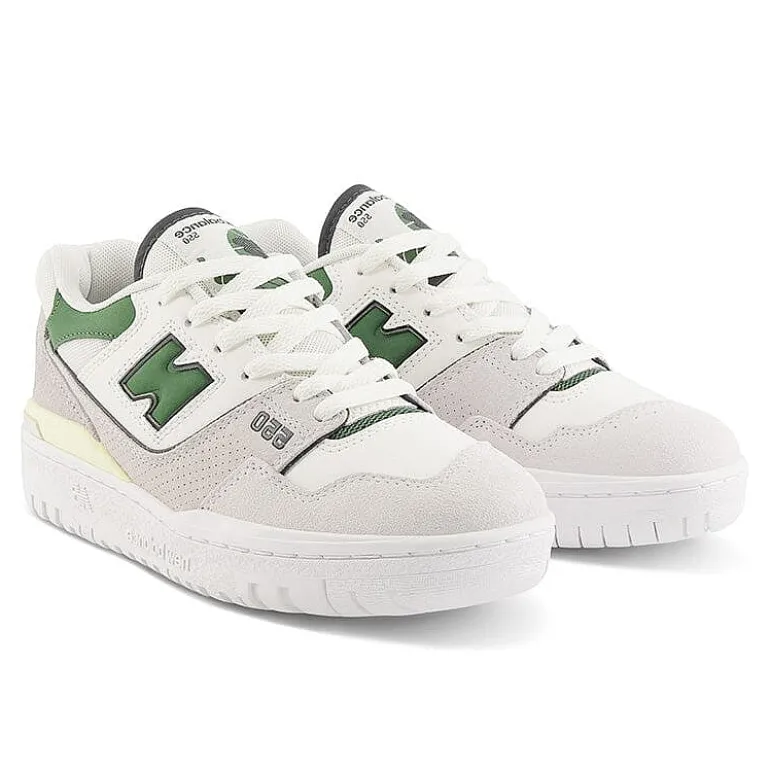 NEW BALANCE - Collezione Donna Sneakers*New Balance - Sneakers Bbw550Sg - White Green