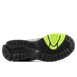 NEW BALANCE - Collezione Uomo Sneakers*New Balance - Sneakers M1906Rcg - Yellow