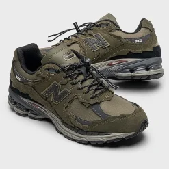 NEW BALANCE - Collezione Uomo Sneakers*New Balance - Sneakers M2002Rdn - Green