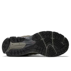 NEW BALANCE - Collezione Uomo Sneakers*New Balance - Sneakers M2002Rdn - Green