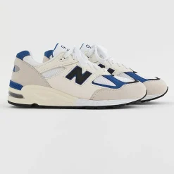 NEW BALANCE - Collezione Uomo Sneakers*New Balance - Teddy Santis M990Wb2 Limited Edition Sneakers - White