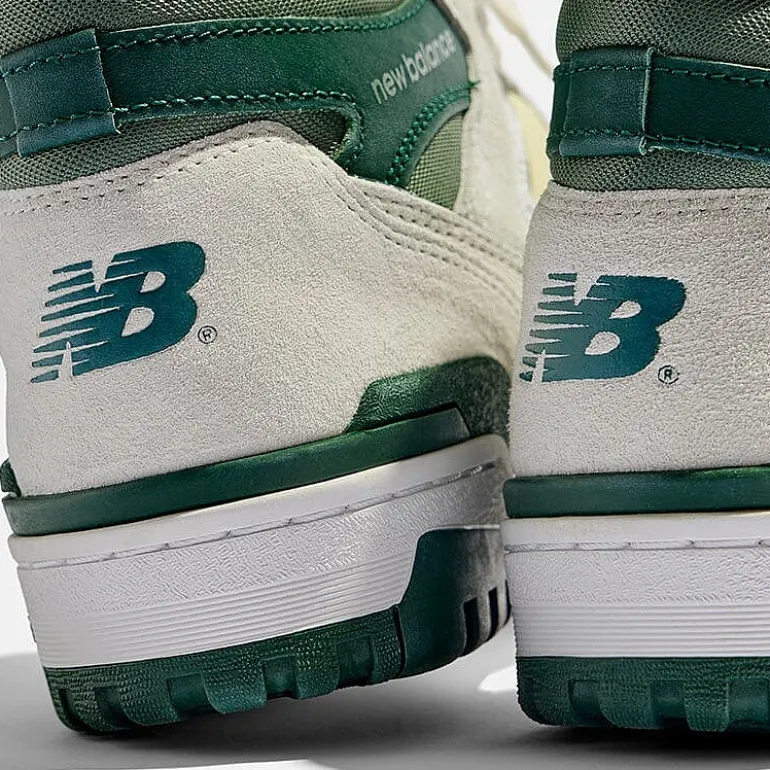 NEW BALANCE - Collezione Uomo Sneakers*New Balance - Unisex Sneakers Bb650Rvg - White Green